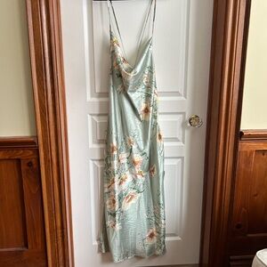 SHEIN Green Floral Maxi Dress